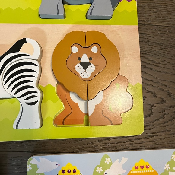 Melissa & Doug wooden puzzles - Picture 2 of 3
